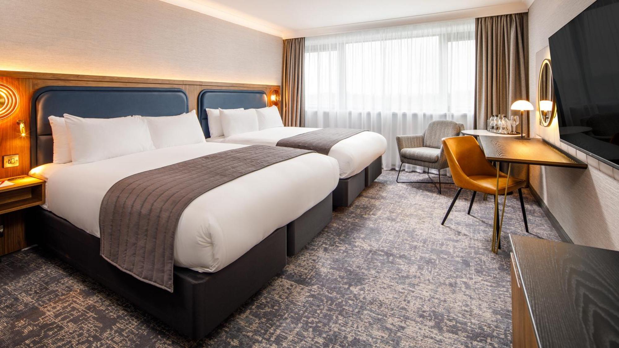 Hotel Crowne Plaza Manchester Airport By Ihg 4*