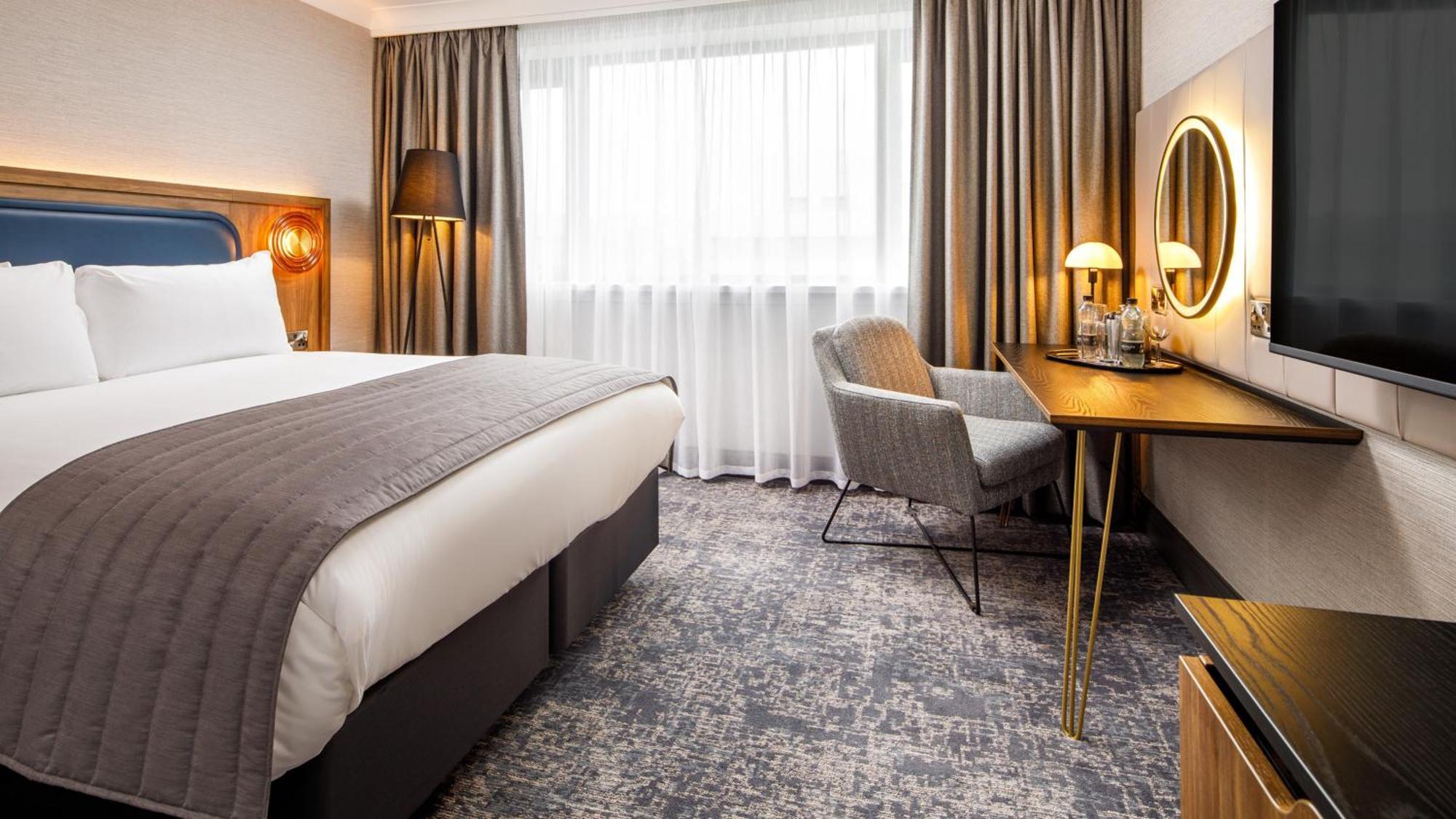 Hotel Crowne Plaza Manchester Airport By Ihg Hale (Greater Manchester)